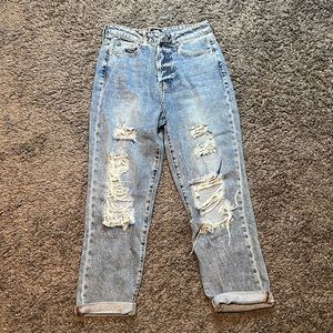 Ripped jeans, simple society, light blue